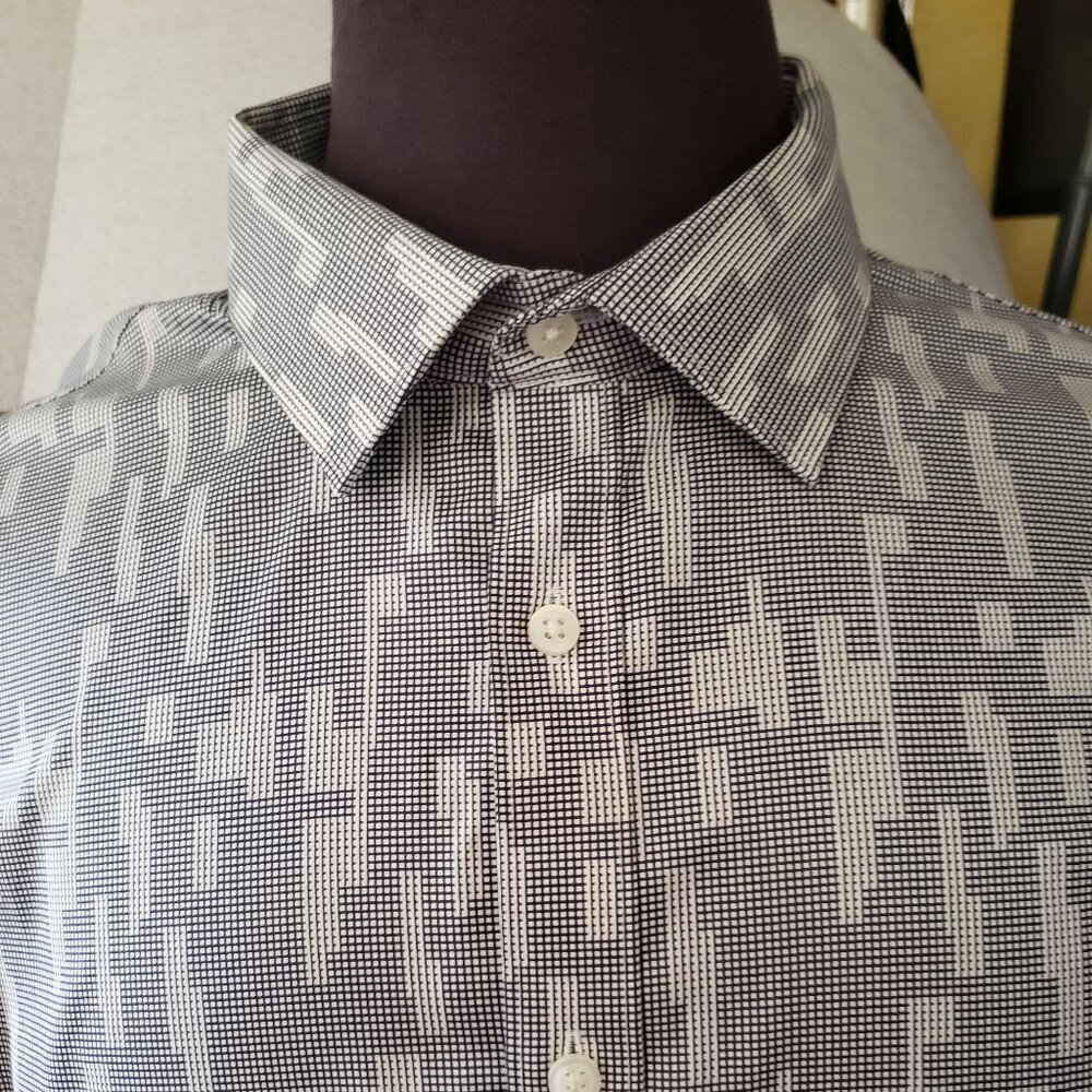 DKNY, NWT, Multi colored geometric, Size 18-34/35 Slim Fit
